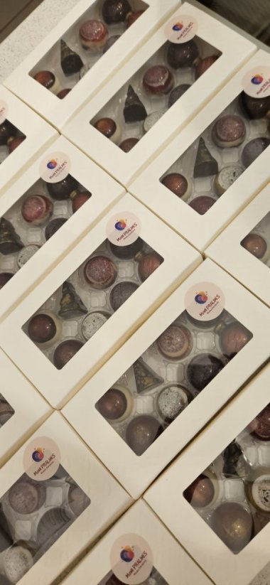 Krabička na 8ks pralinek