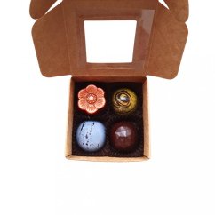 Krabička na 4 ks pralinek hnědá